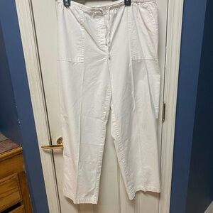 LI Bean Chino Straight Leg Casual Chino Baggy Pants White Womans Size Large.